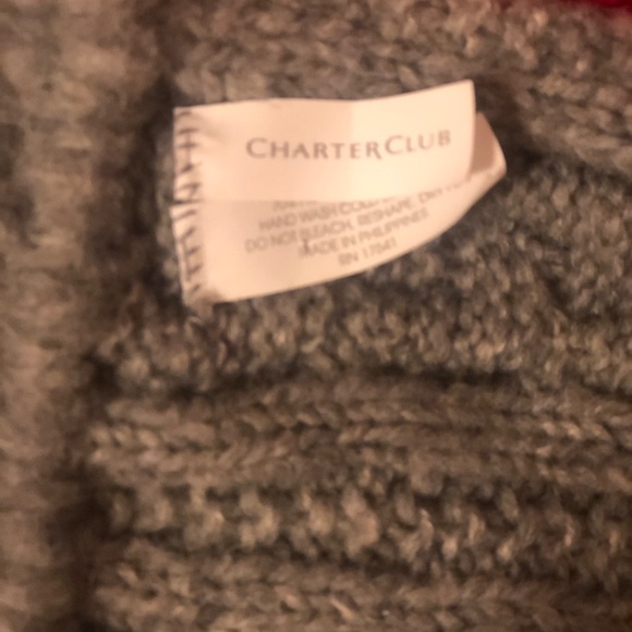 Just in Beautiful 2 piece gray WARM  sweater and scarf  set - Picture 4 of 7